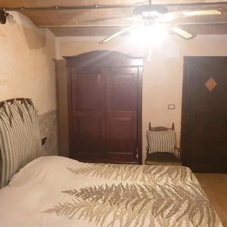 La Casina Di Caprese