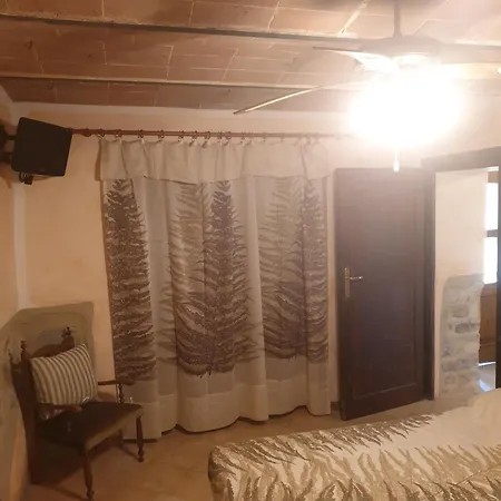 La Casina Di Caprese *